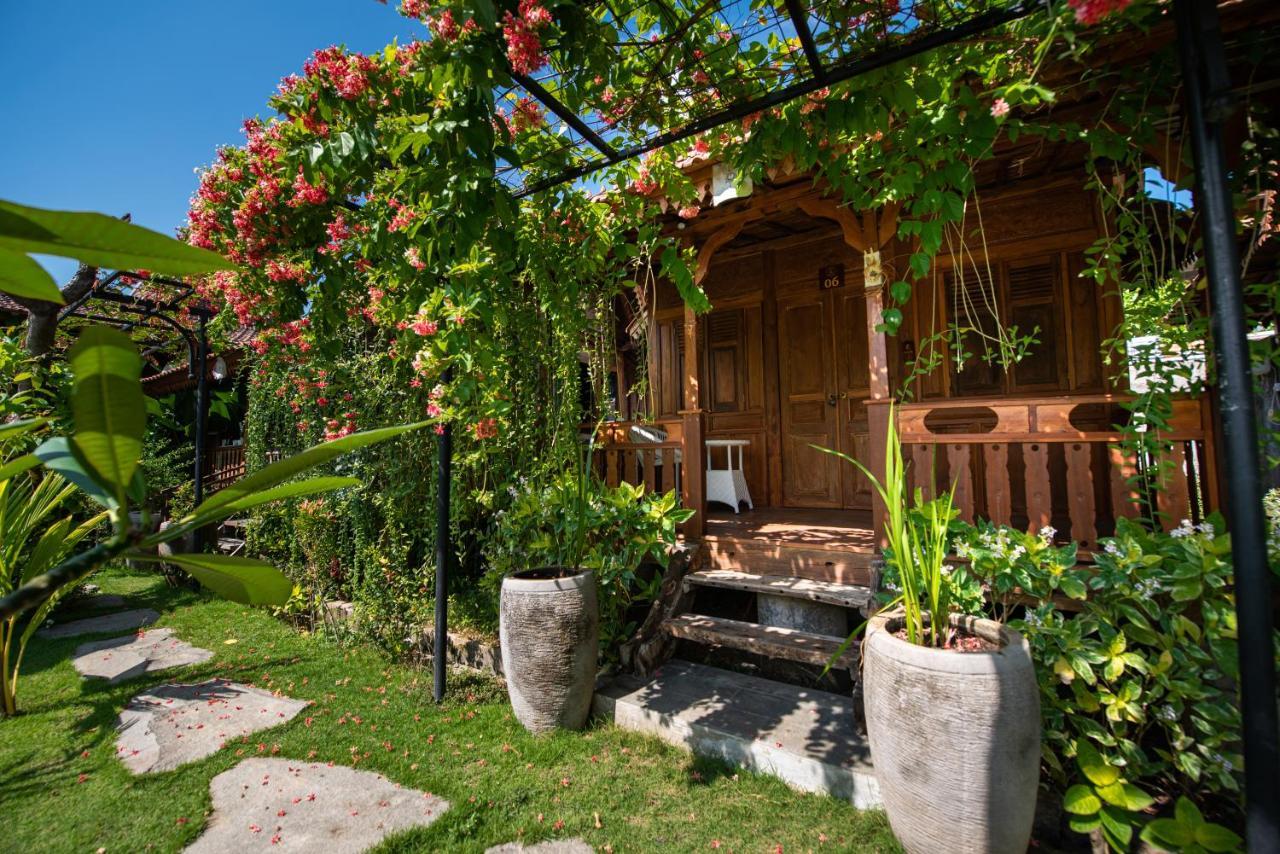 Moson Villa Legian Екстериор снимка