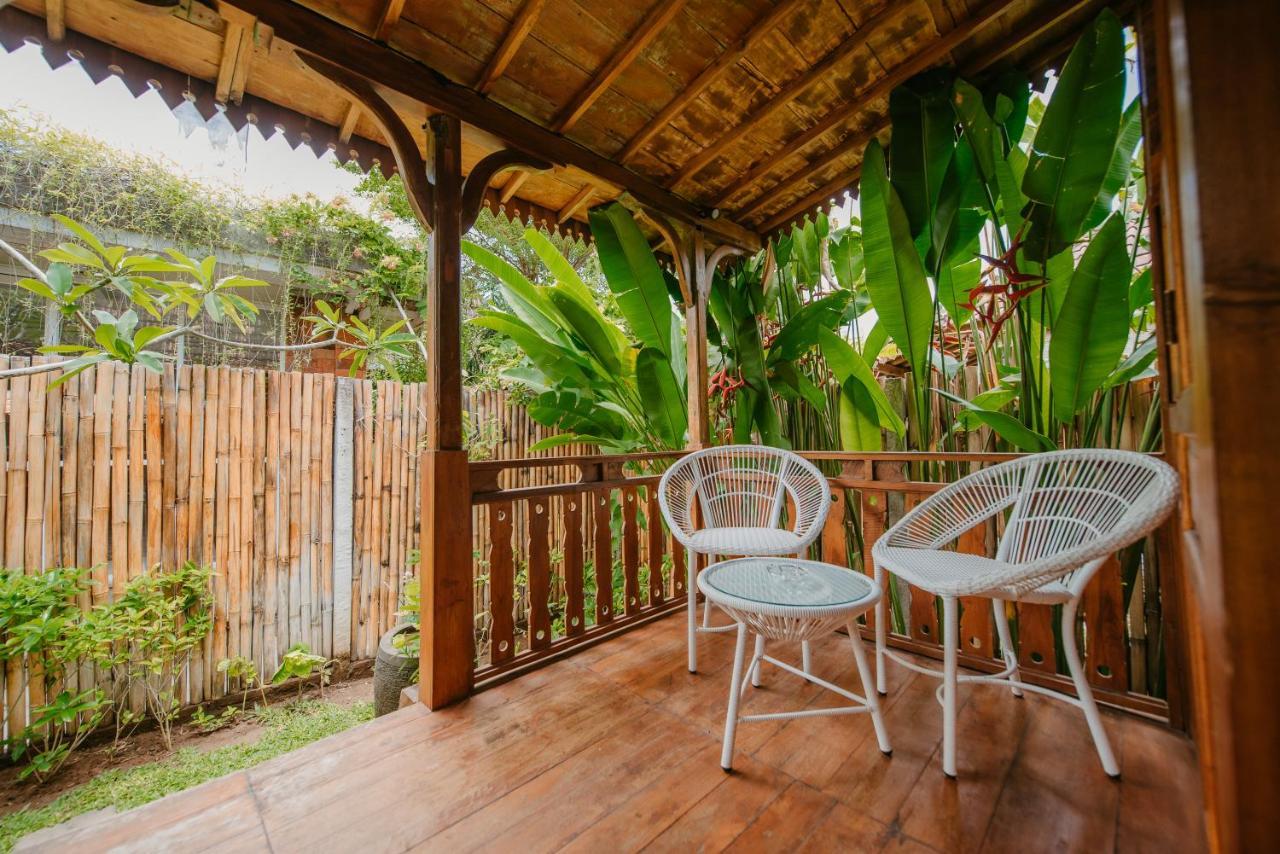 Moson Villa Legian Екстериор снимка