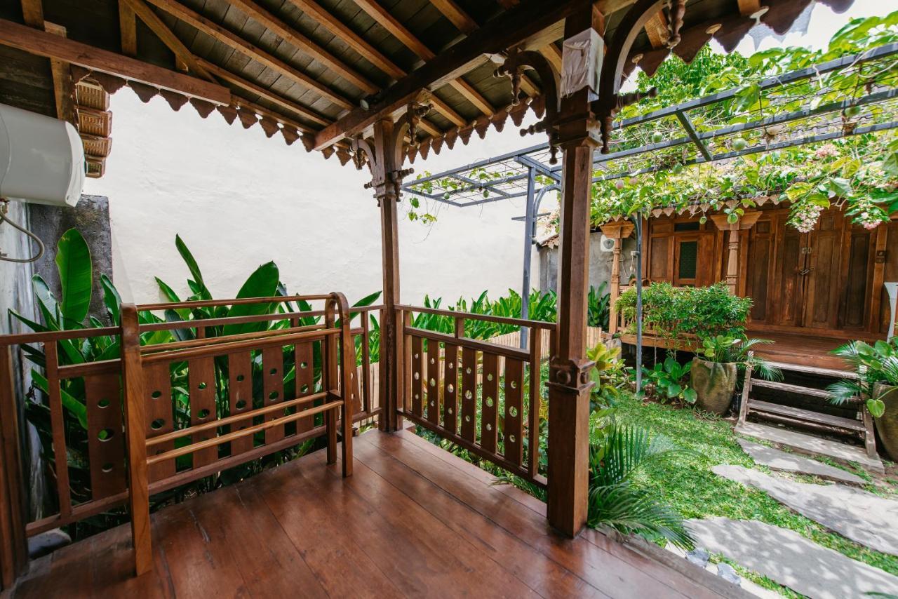 Moson Villa Legian Екстериор снимка