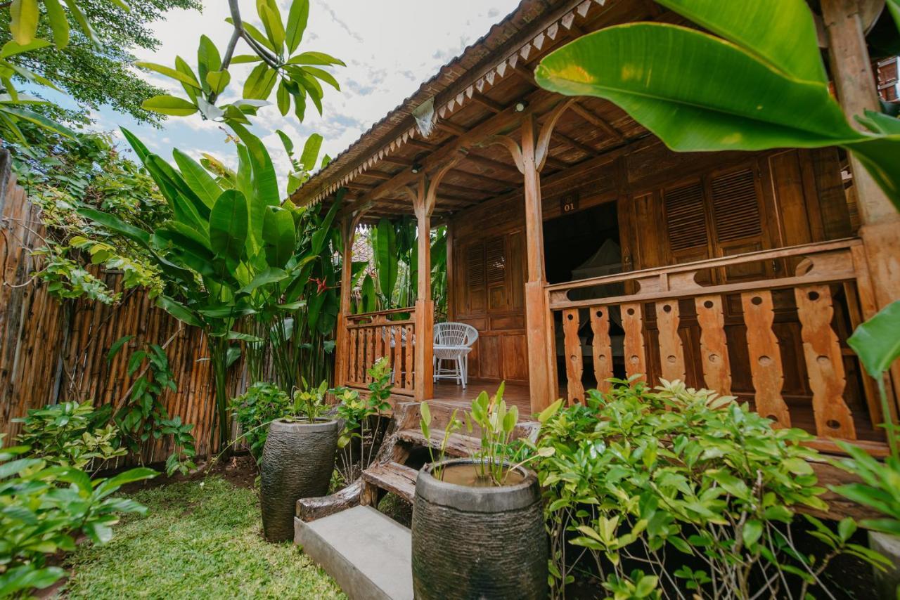 Moson Villa Legian Екстериор снимка