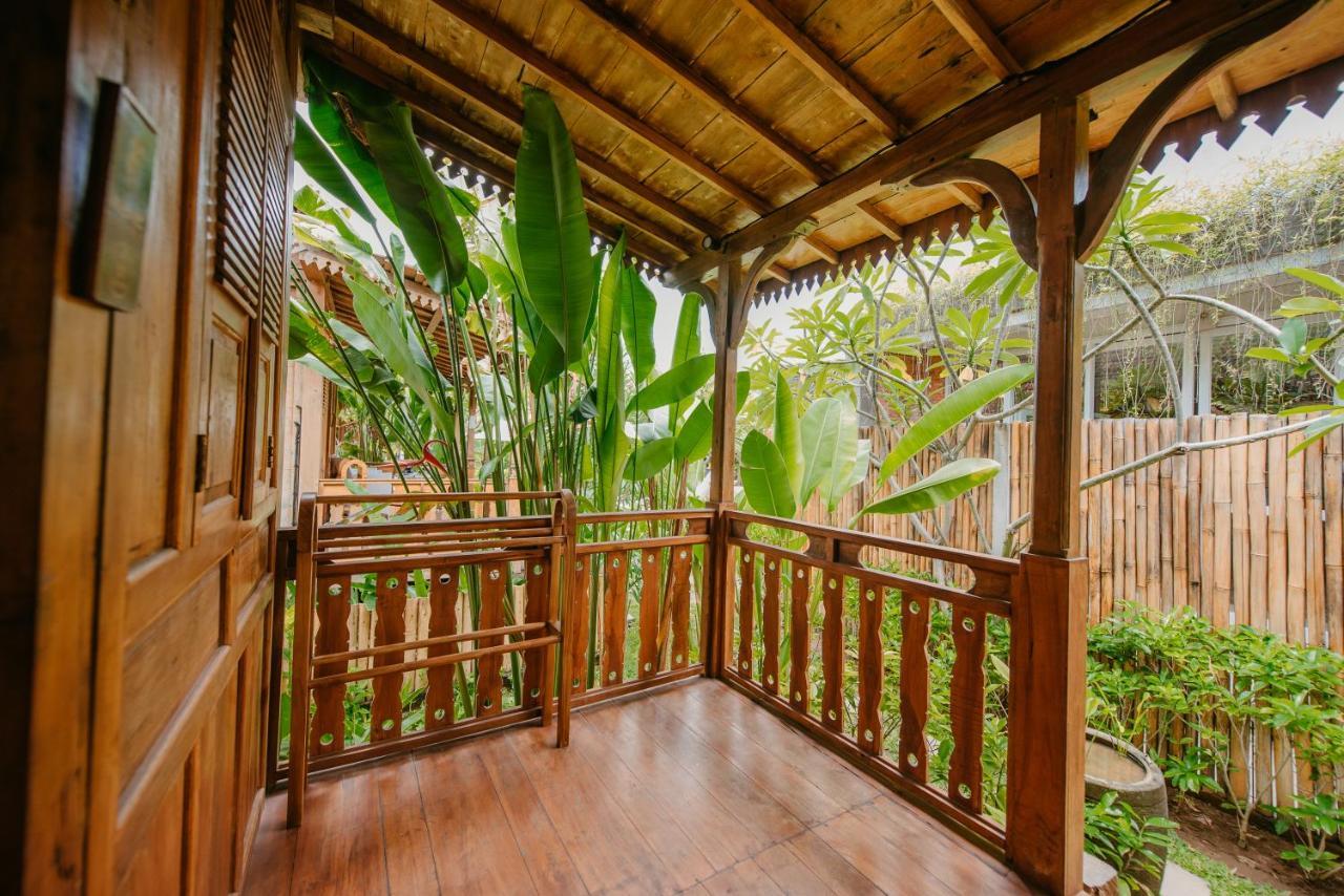 Moson Villa Legian Екстериор снимка